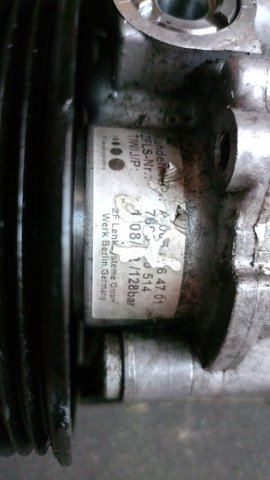 Насос гідропідсилювача керма A0064664701 MERCEDES