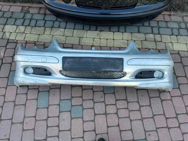 Буфер бампера переднього A2038850565 MERCEDES