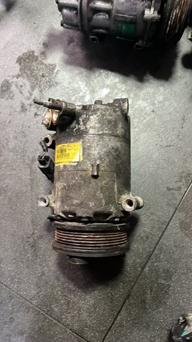 Компресор кондиціонера AV6119D629DB FORD