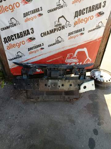Буфер бампера переднього B45A50070A MAZDA