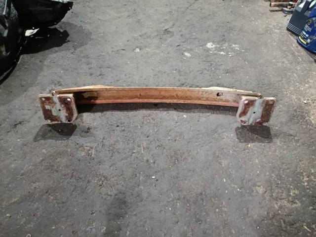 Буфер бампера заднього BN9A50260A MAZDA