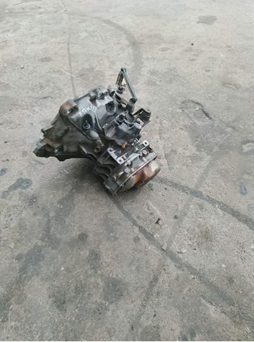 Ручна коробка передач F17W355 GM