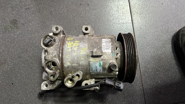 Насос кондиціонера F500JDCCE03R HYUNDAI