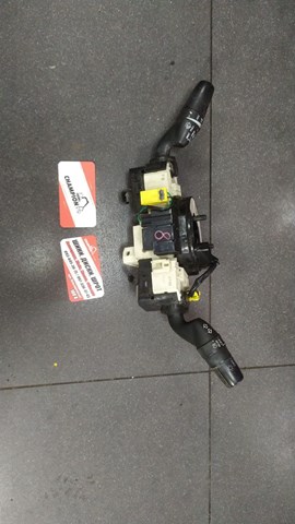 Перемикач підрульовий, правий M29843 HONDA