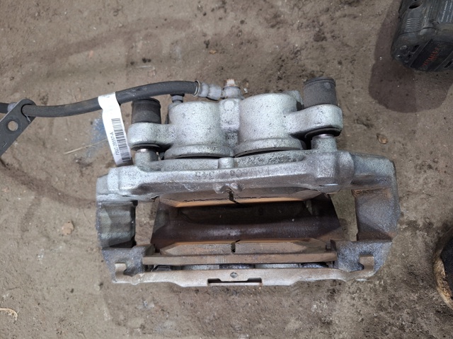 Супорт тормзной E1GZ2B121A FORD
