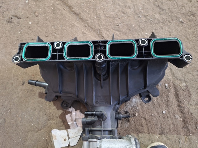 Колектор впускний K2GZ9424A FORD
