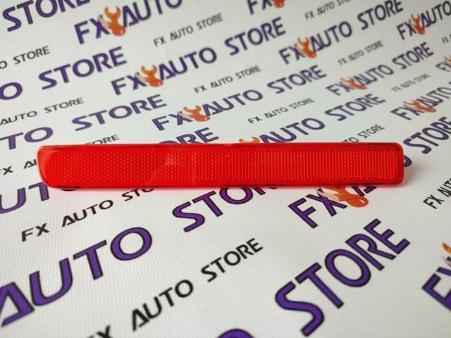 Катафот (відбивач) заднього бампера, лівий XFF500030 MARKET (OEM)
