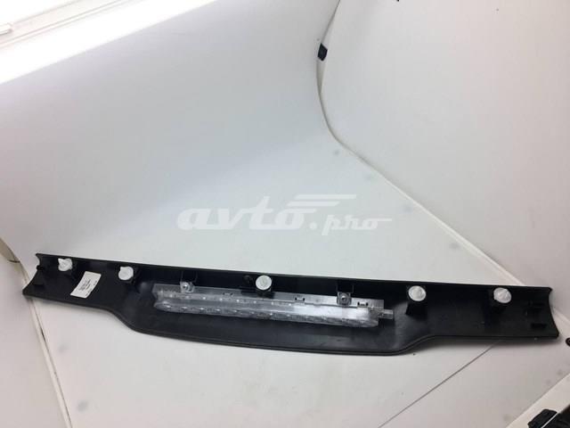 Обшивка багажника 7302706 BMW