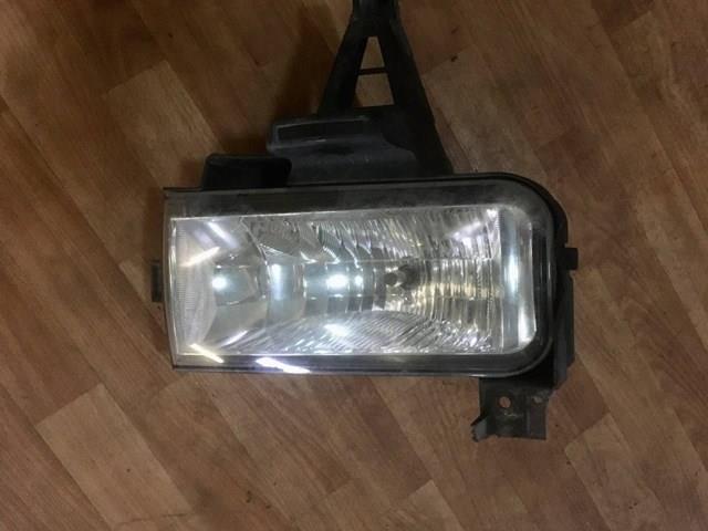 Ліва протитуманна фара 8122160140 TOYOTA