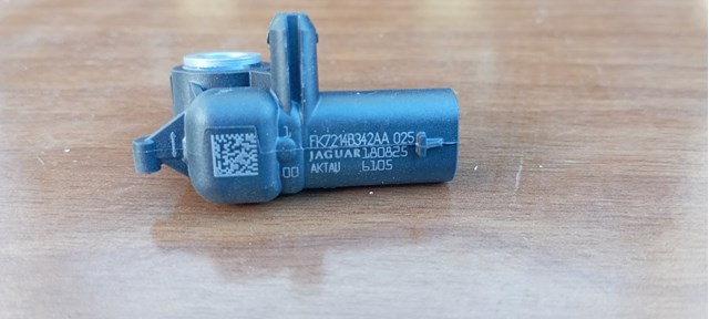Датчик подушки безпеки FK7214B342AA LAND ROVER