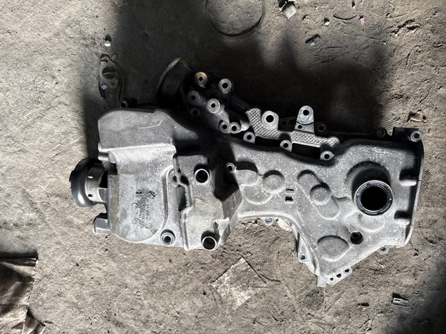 Кришка мотора передня 03C109211BF VAG