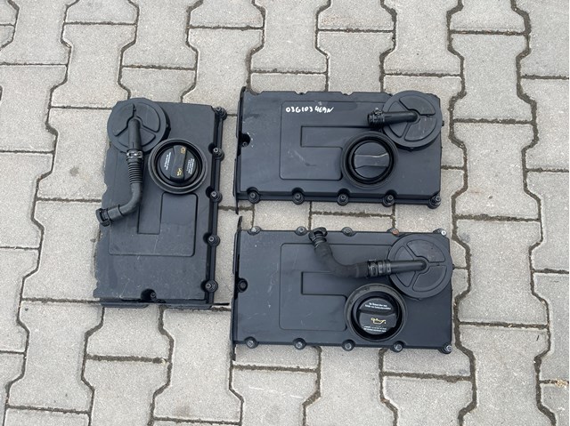Кришка клапанів 03G103469N VAG