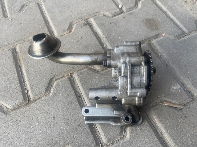 Помпа масляна 03G115105 VAG