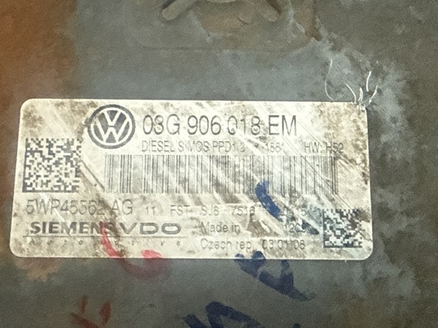 Комп'ютер двигуна 03G906018EM VAG
