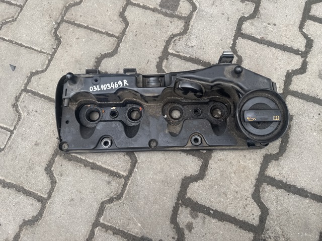 Кришка клапанна 03L103469R VAG