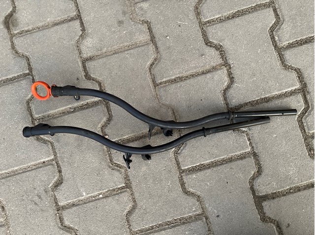 Направляюча щупа-індикатора рівня масла в двигуні 03L103634G VAG
