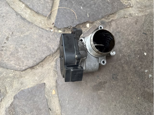 Дросільна заслінка в зборі 03L128063AD VAG