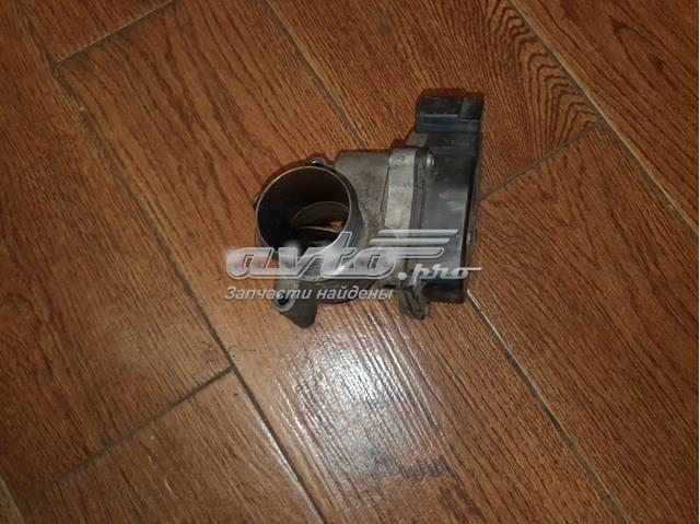 Дросільна заслінка в зборі 03L128063Q VAG