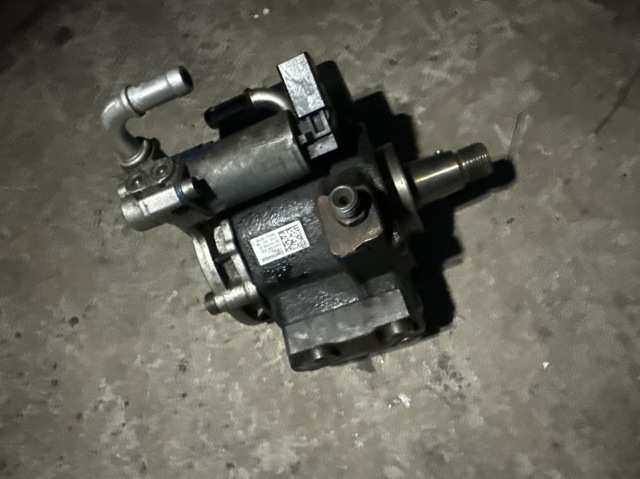 Насос паливний високого тиску 03L130755AH VAG