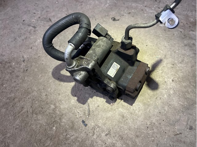 Насос паливний високого тиску (ПНВТ) - DIESEL 03L130755AJ VAG