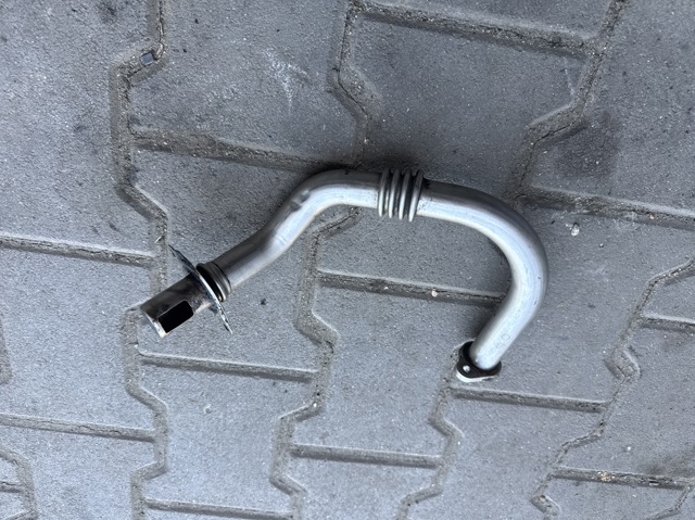 Патрубок системи рециркуляції ВГ 03L131521AA VAG