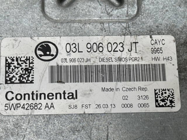 Модуль управління двигуном 03L906023JT VAG