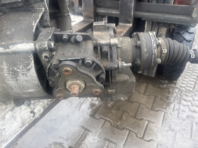 Коробка роздавальна Volkswagen Golf 5