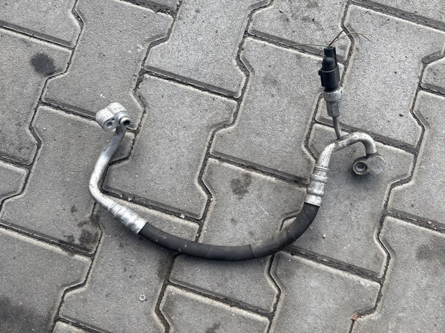Трубка кондиціонера від компресора до радіатора 1K0820721BN VAG