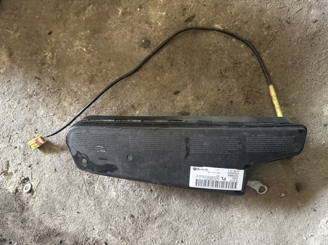 Подушка Айрбег спинки сидіння правого 1K4880242B VAG