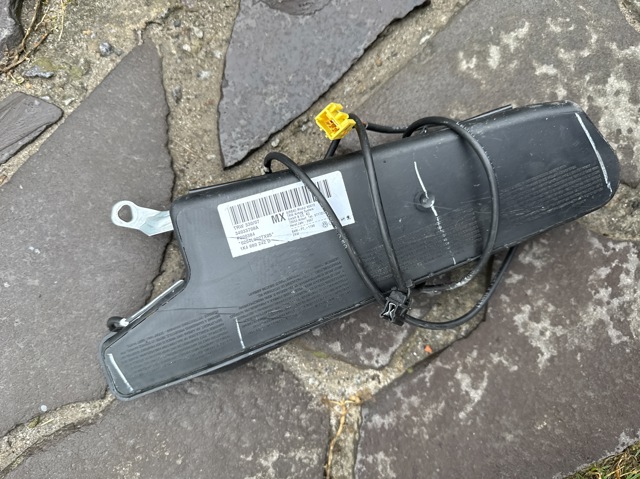 Подушка переднього сидіння 1K4880242D VAG