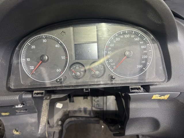 Приладова дошка-щиток приладів 1T0920861A VAG