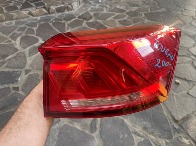 Фара задня права зовнішня 2GA945096 VAG
