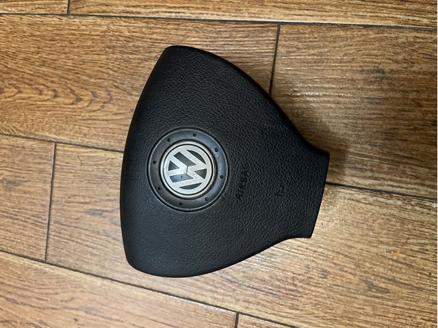 Подушка в кермі 2K0880201L1QB VAG