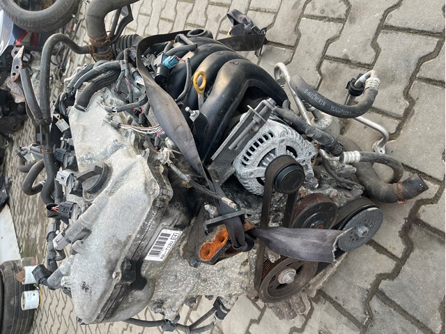 Двигун у зборі 2ZR TOYOTA