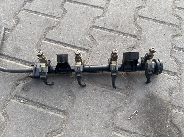 Форсунки електромагнітні 3531023600 HYUNDAI