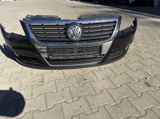 Кожух бампера переднього 3C0807221A VAG