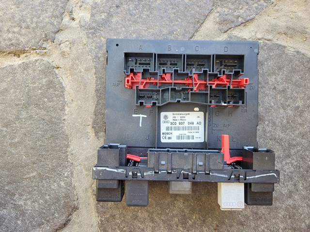 Блок управління бортової мережі 3C0937049AD VAG