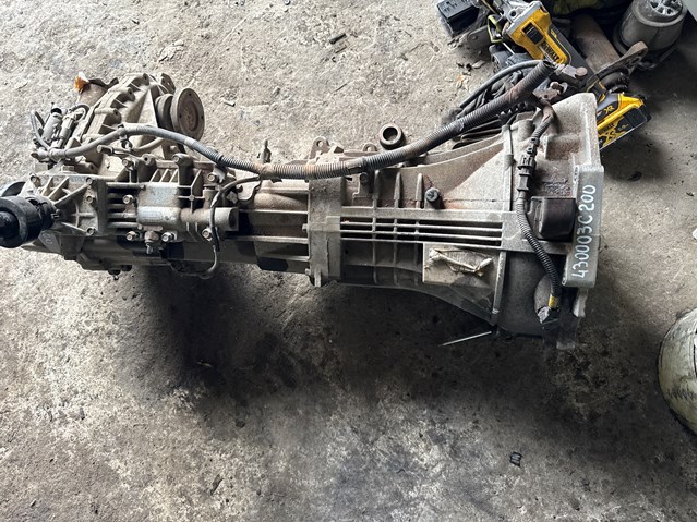 КПП в зборі 430003C200 HYUNDAI