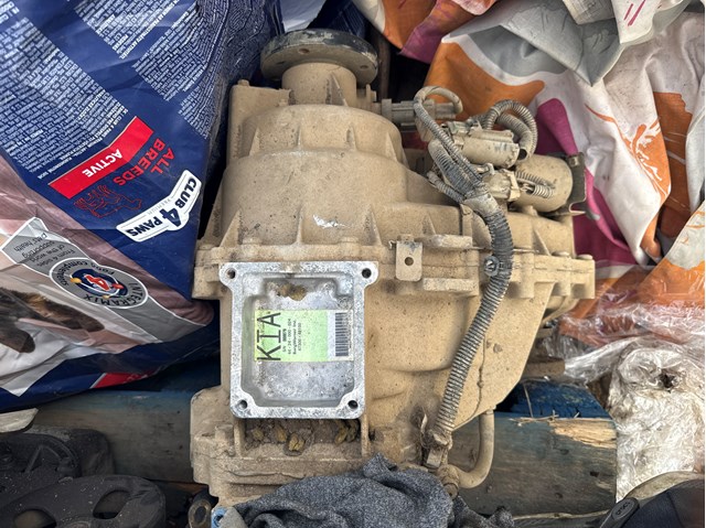 Коробка роздавальна в зборі 4730049100 HYUNDAI