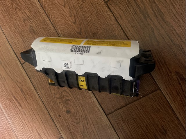 Подушка безпеки бокова 4L0880204A VAG
