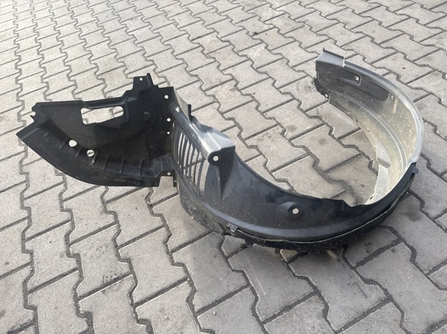 Підкрилок передній лівий 5387605060 TOYOTA