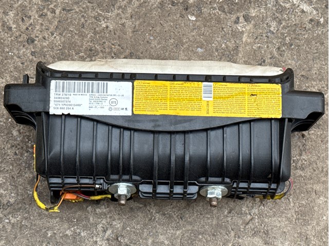 Подушка безпеки бокова 5C6880204A VAG