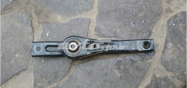 Опора двигуна задня 5Q0199855AC VAG
