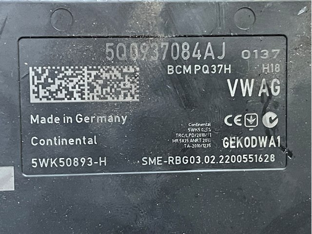 Модуль керування (ЕБУ) бортової мережі 5Q0937084AJ VAG