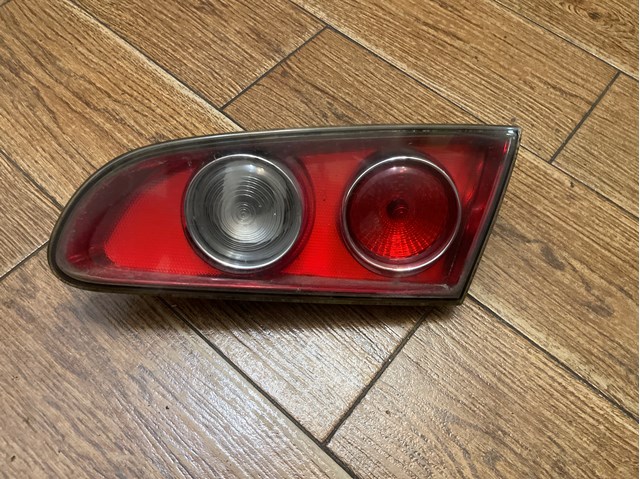 Задній правий стоп 6L6945108 VAG