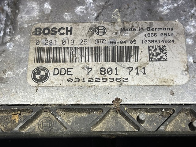 Блок двигуна 7801711 BMW