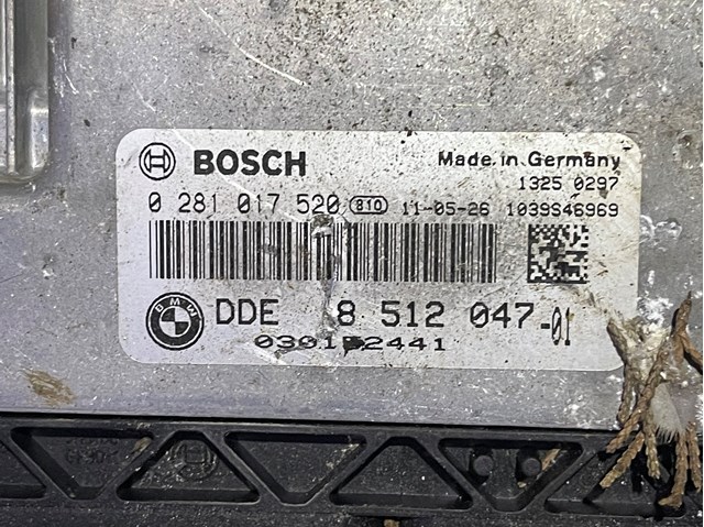 Комп'ютер двигуна 8512047 BMW