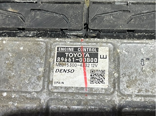 Блок електронного управління 896610DB00 TOYOTA