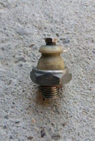 Датчик тиску масла 0344101089 BOSCH