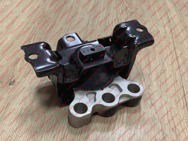 Подушка (опора) двигуна, права верхня 52068329 GM